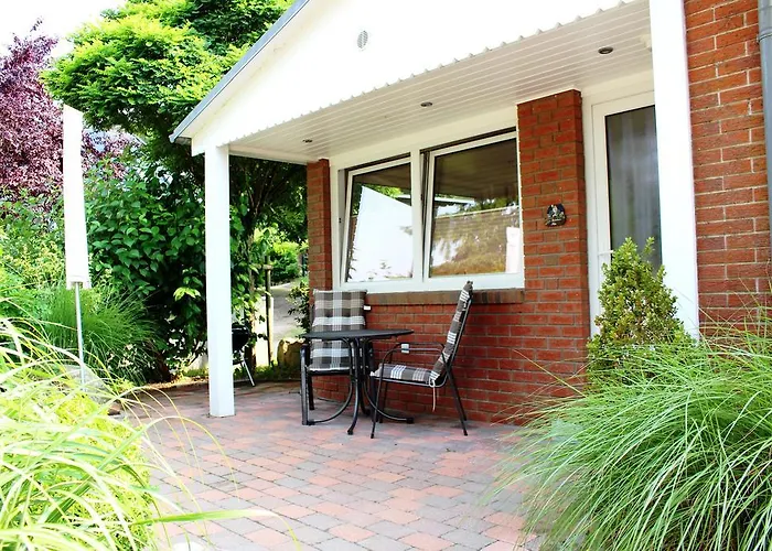 Ferienhaus Sellin Hébergement de vacances *